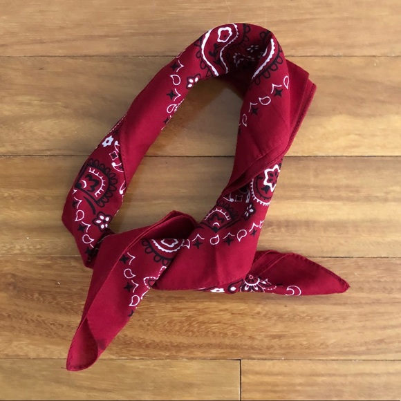 Women’s Set of 5 Neck Scarves. - Picture 3 of 6